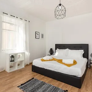 https://rooms4all.hotels-lisbon-portugal.com